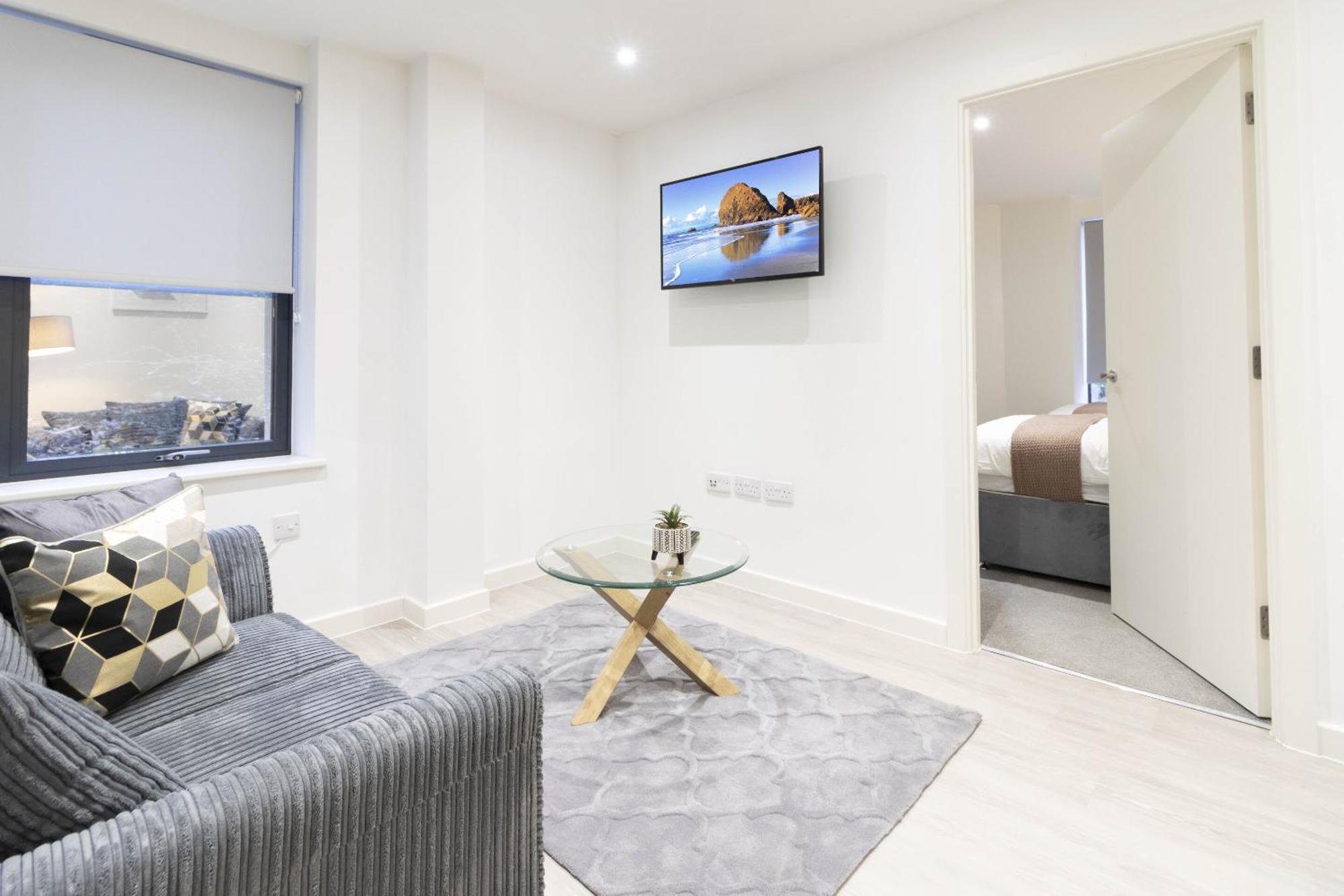 Linacre 1&2 - One And Two Bed Flat Behind The Cathedral With Free Parking And Fast Wifi Apartment Exeter Exterior photo